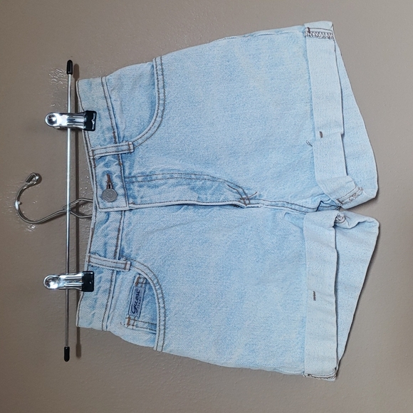 Vintage Girl's Guess Y2K Denim Cuffed Shorts - Picture 4 of 9